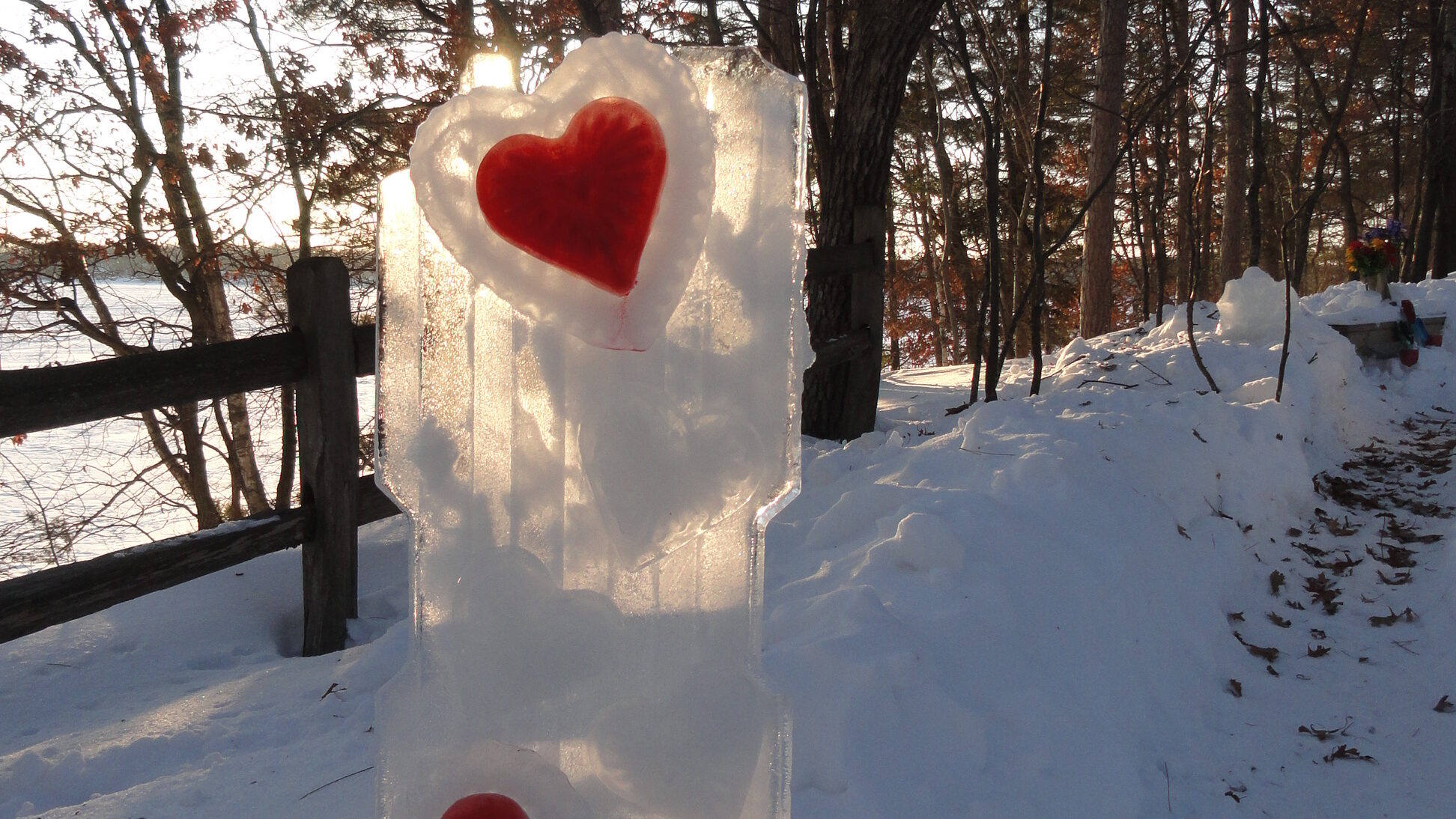Ice sculpture heart